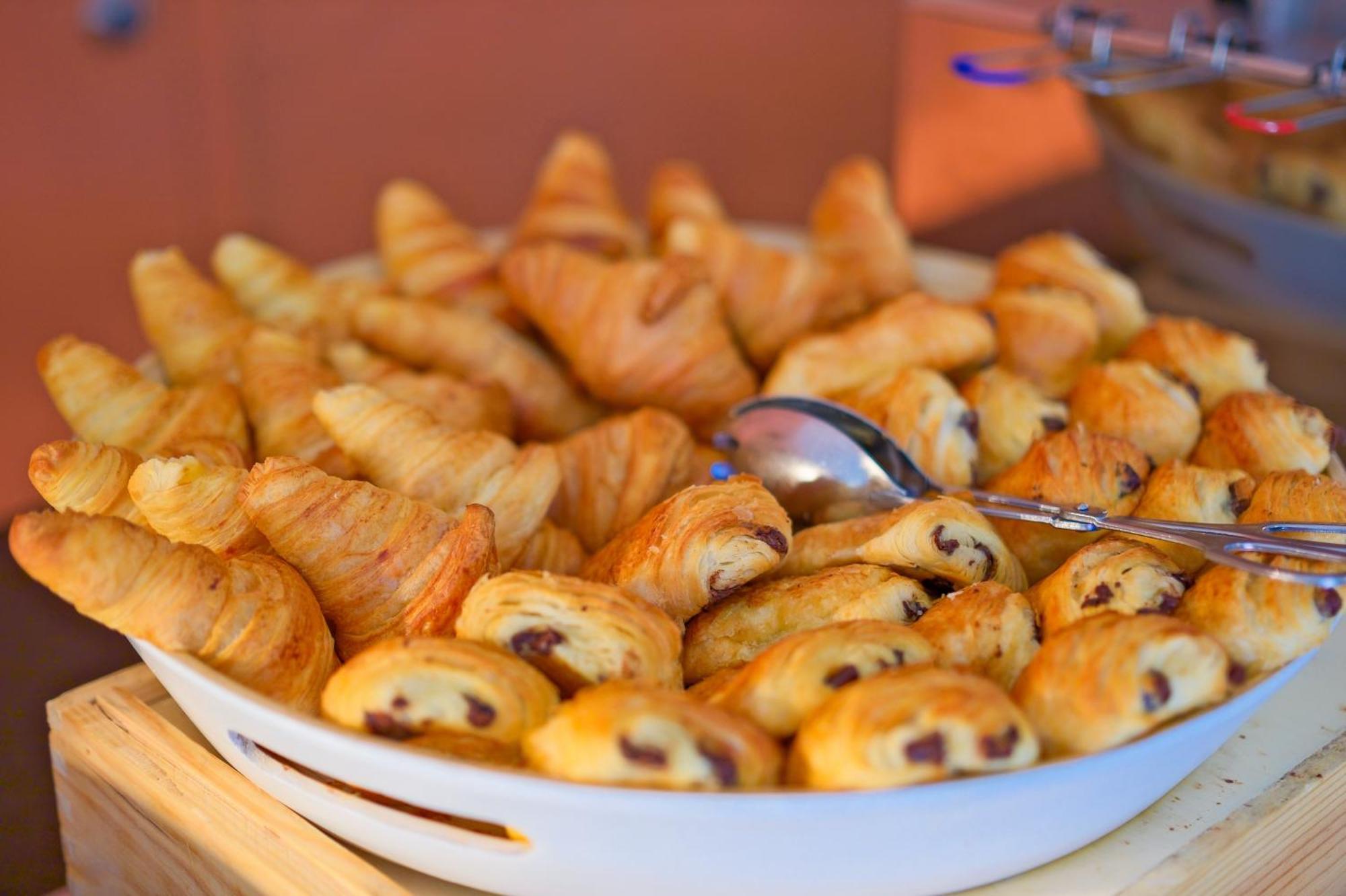 Sure Hotel By Best Western Annecy Cran-Gevrier Bagian luar foto